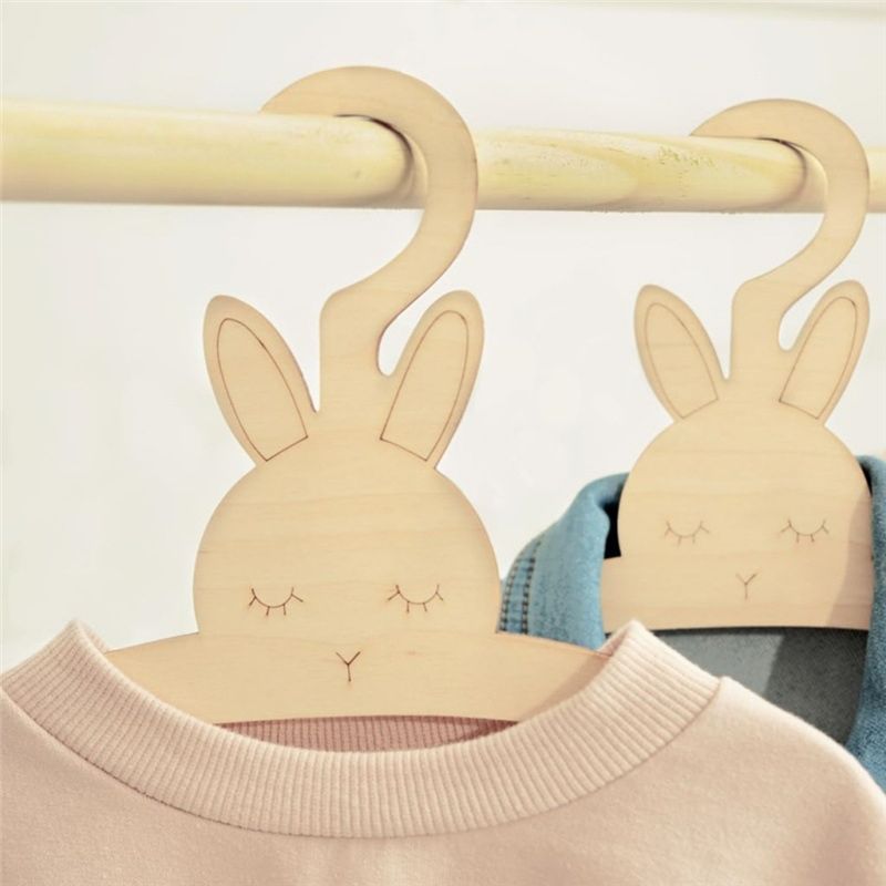 20PCS Cute Wooden Clothes Hang - Baby Clothing Hanging Rack のレビューと価格