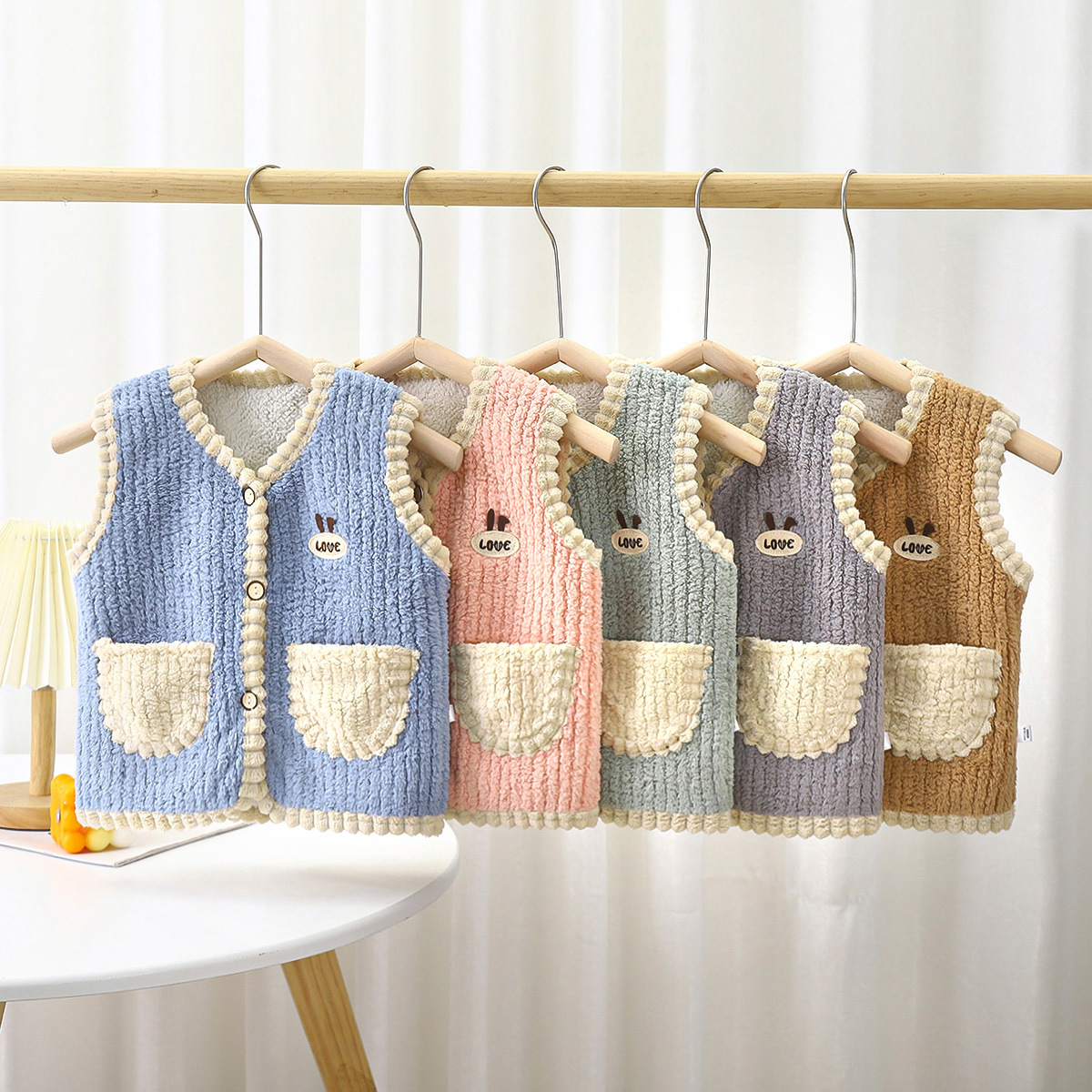 New Kids Vest Baby Vest Medium - Baby Clothing For Sleep のレビューと価格
