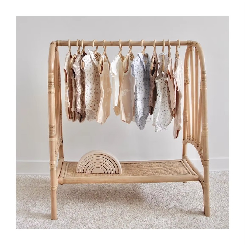 Decorative small hangers, hand - Baby Clothing Hanging Rack のレビューと価格